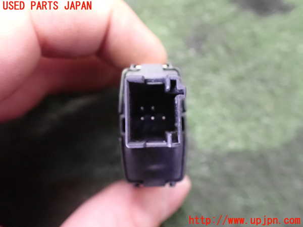 2UPJ-19176290]BMW M5 F10(FV44M)ハザードスイッチ 中古_m0002.jpg