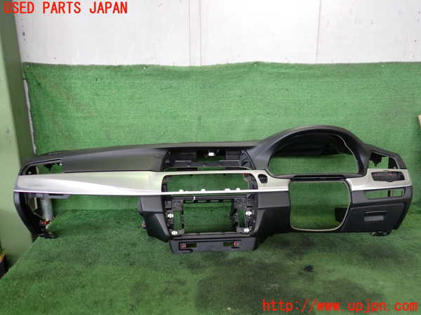 2UPJ-19177505]BMW M5 F10(FV44M)ダッシュボード 中古_m0001.jpg