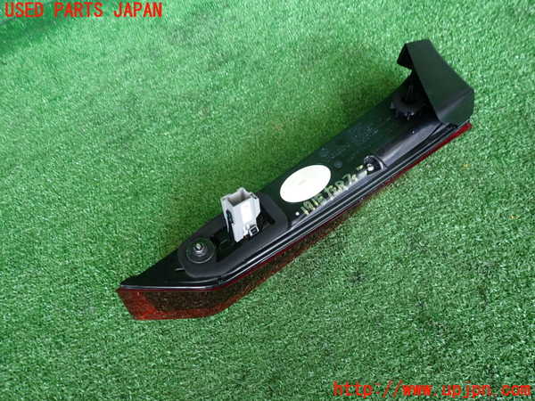 2UPJ-19181552]ボルボ・S60(ZB420TM)左リアフィニッシャー 中古_m0002.jpg