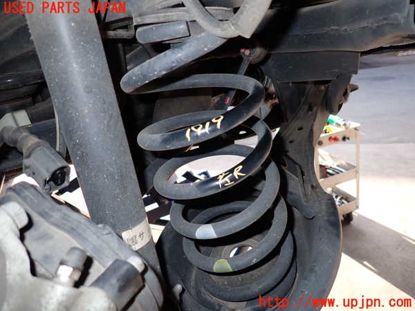 2UPJ-19195105]CX-5(KF2P)左リアスプリング 中古_m0001.jpg