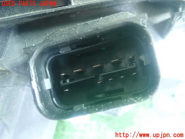 2UPJ-19201132]BMW 130i E87 1シリーズ(UD30)左ヘッドライト HID 中古_m0004.jpg
