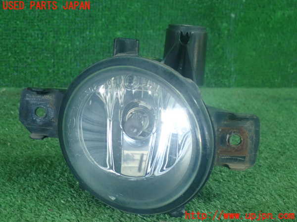 2UPJ-19201180]BMW 130i E87 1シリーズ(UD30)右フォグ 中古_m0001.jpg