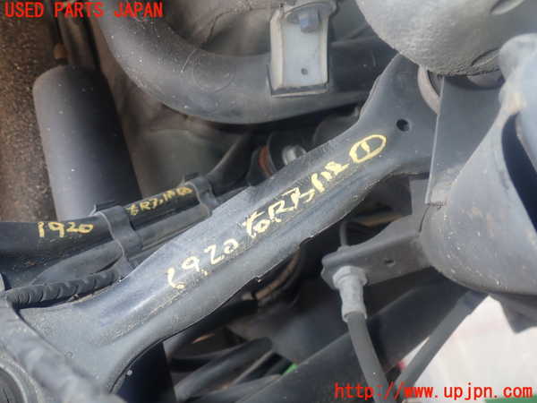 2UPJ-19205146]BMW 130i E87 1シリーズ(UD30)右リアアッパーアーム1 中古_m0001.jpg