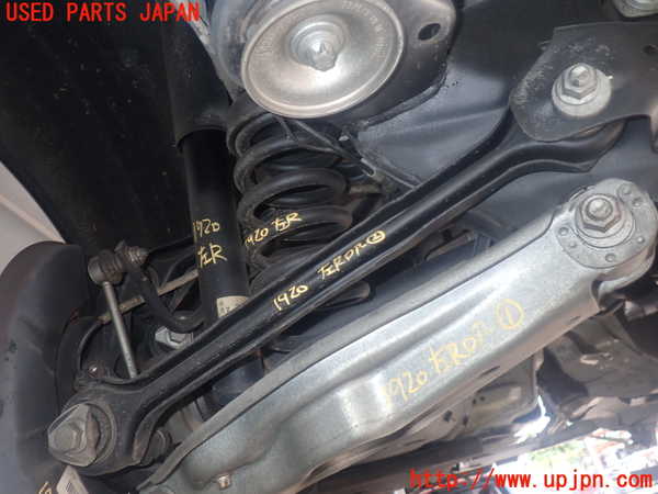 2UPJ-19205227]BMW 130i E87 1シリーズ(UD30)左リアロアアーム2 中古_m0001.jpg