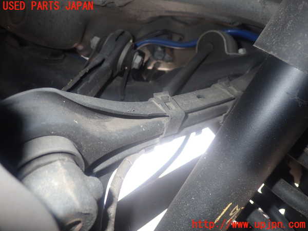 2UPJ-19205157]BMW 130i E87 1シリーズ(UD30)左リアアッパーアーム2 中古_m0002.jpg