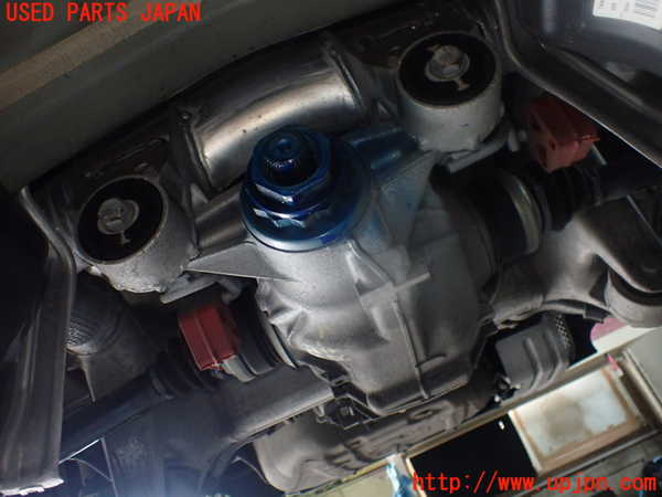 1UPJ-19214355]BMW 640i クーペ(LW30C)(F13)リアデフ 中古_m0002.jpg