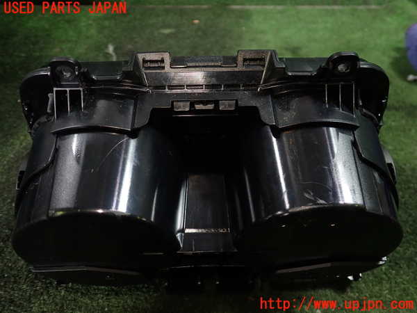 1UPJ-19217810]BMW 640i クーペ(LW30C)(F13)ドリンクホルダー 中古_m0004.jpg