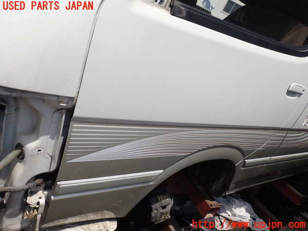 5UPJ-19231260]ハイエースワゴン100系(KZH100G)左前ドア 43R-00034 中古_m0002.jpg