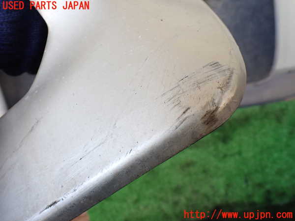 5UPJ-19231450]ハイエースワゴン100系(KZH100G)右フロントマッドガード(泥除け) 中古_m0004.jpg