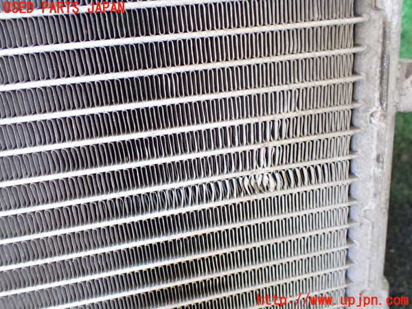 5UPJ-19236031]ハイエースワゴン100系(KZH100G)エアコンコンデンサー1 中古_m0003.jpg