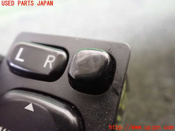 5UPJ-19236280]ハイエースワゴン100系(KZH100G)ミラースイッチ 中古_m0002.jpg