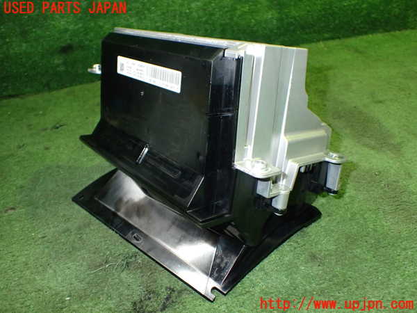 5UPJ-19246239]ベンツ C220 d(205004 W205)メーター・その他 中古_m0002.jpg