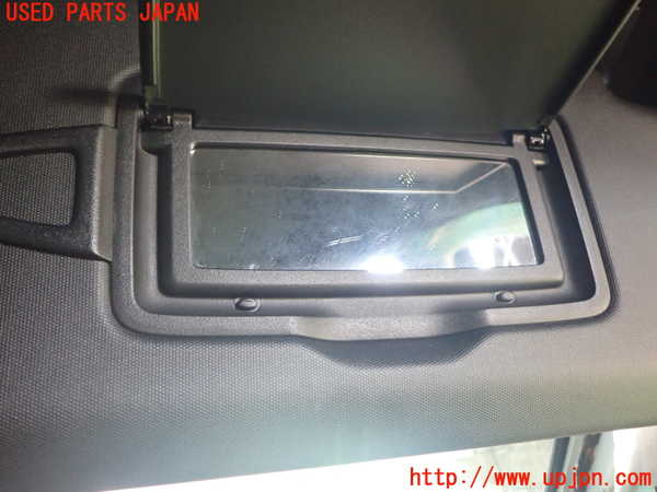5UPJ-19247625]ベンツ C220 d(205004 W205)室内サンバイザー右側 中古_m0003.jpg
