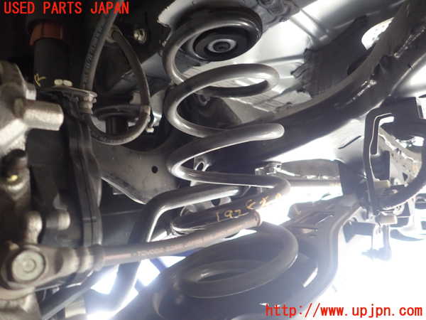 5UPJ-19255105]レクサス・UX250h(MZAH10)左リアスプリング 中古_m0001.jpg