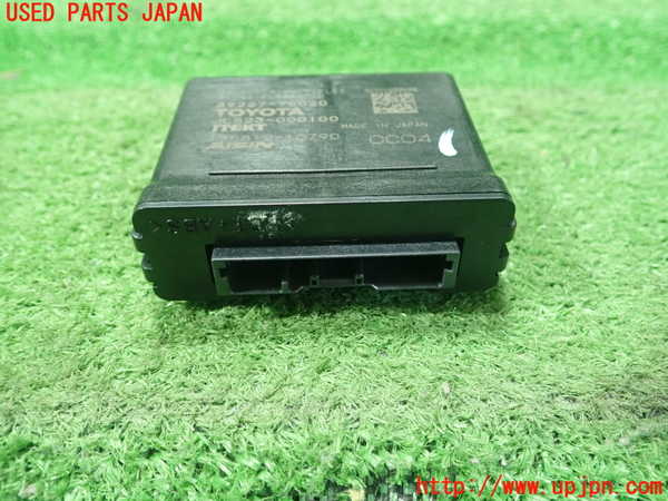 5UPJ-19256155]レクサス・UX250h(MZAH10)コンピューター10 89227-76020 中古_m0001.jpg