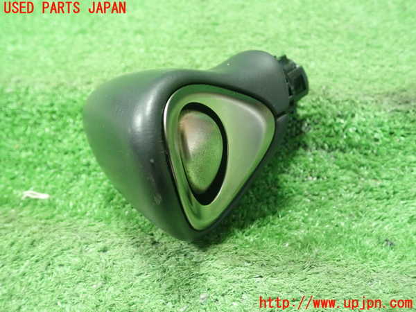 5UPJ-19257570]レクサス・UX250h(MZAH10)シフトノブ 中古_m0002.jpg