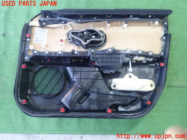 5UPJ-19251264]レクサス・UX250h(MZAH10)左前ドア内張り 中古_m0003.jpg