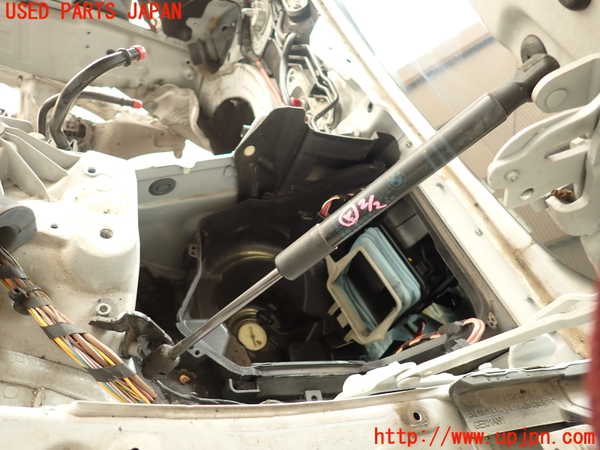 2UPJ-19261068]BMW 523d(FW20)(F10)ボンネットダンパー 中古_m0002.jpg
