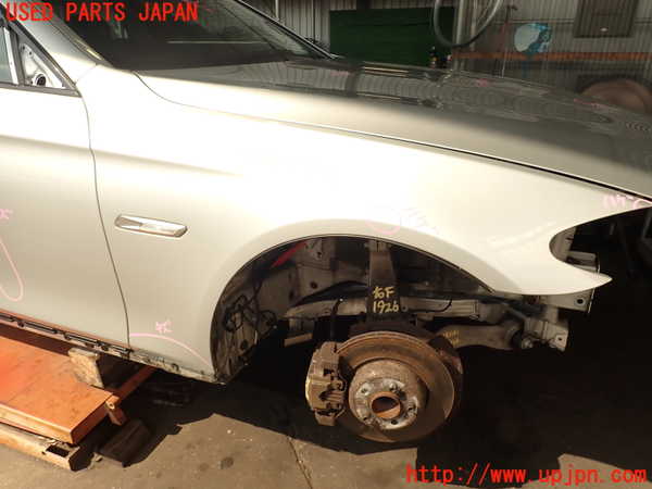 2UPJ-19261080]BMW 523d(FW20)(F10)右前フェンダー 中古_m0001.jpg