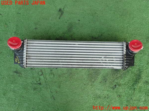 2UPJ-19262451]BMW 523d(FW20)(F10)インタークーラー1 中古_m0001.jpg