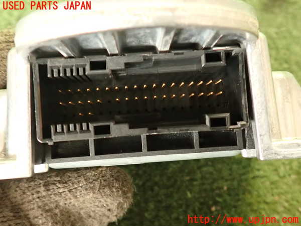 2UPJ-19266145]BMW 523d(FW20)(F10)エアバッグコンピューター 中古_m0004.jpg