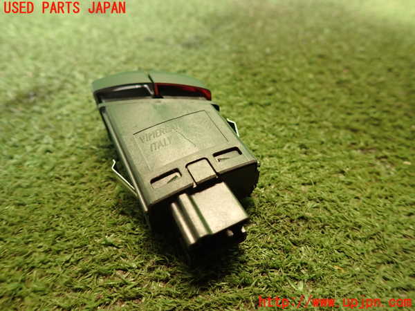 2UPJ-19266290]BMW 523d(FW20)(F10)ハザードスイッチ 中古_m0002.jpg