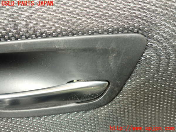 2UPJ-19261234]BMW 523d(FW20)(F10)右前ドア内張り 中古_m0002.jpg
