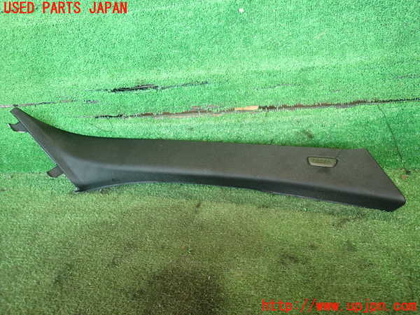 2UPJ-19267655]BMW 523d(FW20)(F10)右フロントピラートリム 中古_m0001.jpg