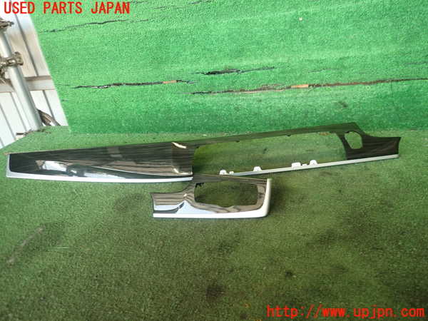 2UPJ-19267691]BMW 523d(FW20)(F10)内装トリム類1 中古_m0001.jpg