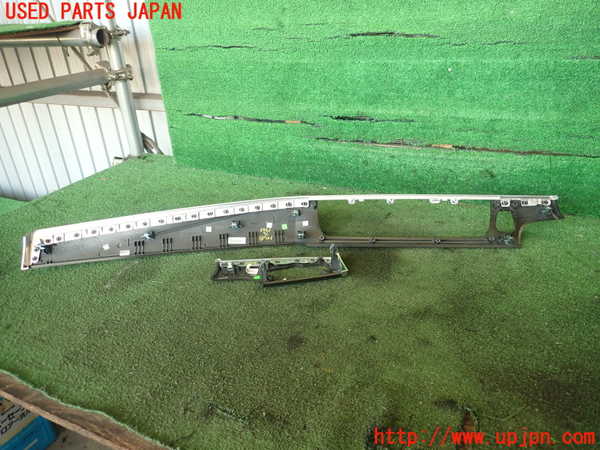 2UPJ-19267691]BMW 523d(FW20)(F10)内装トリム類1 中古_m0002.jpg