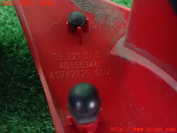 5UPJ-19271550]アルファロメオ・147 GTA(937AXL)右リアフィニッシャー 中古_m0003.jpg