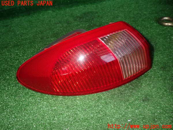 2UPJ-19271536]アルファロメオ・147 GTA(937AXL)左テールランプ 中古_m0001.jpg