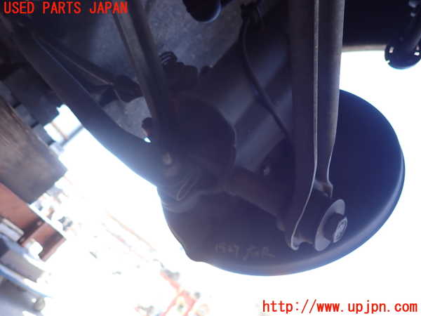 5UPJ-19274300]アルファロメオ・147 GTA(937AXL)右リアナックルハブ 中古_m0001.jpg