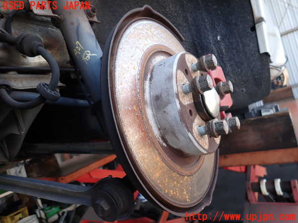 5UPJ-19274300]アルファロメオ・147 GTA(937AXL)右リアナックルハブ 中古_m0002.jpg