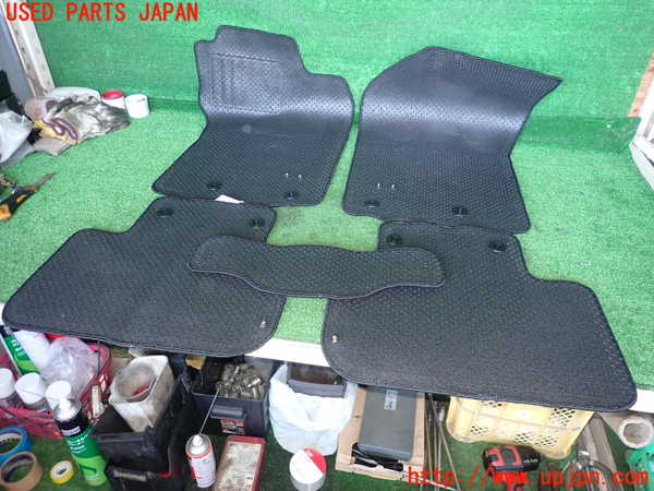 5UPJ-19277800]アルファロメオ・147 GTA(937AXL)フロアマット 中古_m0002.jpg