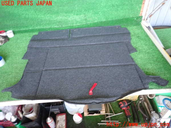 5UPJ-19277771]アルファロメオ・147 GTA(937AXL)ラゲッジトレイ1 中古_m0001.jpg