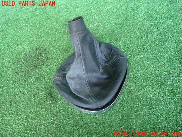 5UPJ-19277575]アルファロメオ・147 GTA(937AXL)シフトブーツ 中古_m0002.jpg