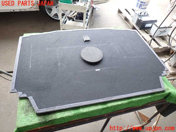 5UPJ-19287771]セルシオ(UCF30)後期 ラゲッジトレイ1 中古_m0004.jpg