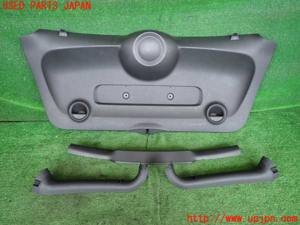 5UPJ-19301578]BMW ミニ(MINI)ジョンクーパーワークス(JCW)(SUJCW)(R56)バックドア内張り 中古_m0001.jpg