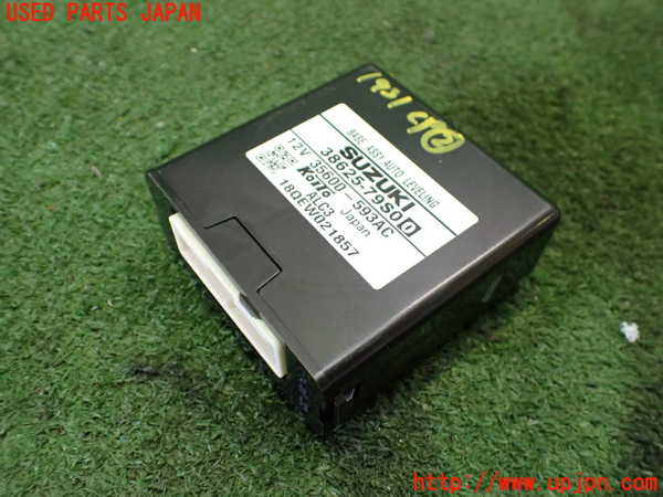 5UPJ-19316147]スイフトスポーツ(ZC33S)コンピューター2(オートレベリング) 中古 38625-79S00_m0001.jpg
