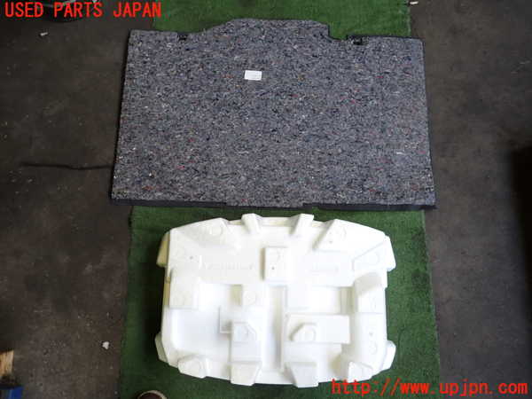 5UPJ-19317771]スイフトスポーツ(ZC33S)ラゲッジトレイ1 中古_m0002.jpg