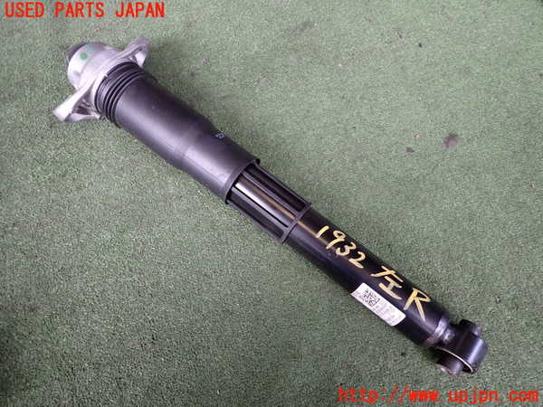 2UPJ-19325075]アウディ・Q4 スポーツバック e-tron(FZEBJ)左リアショックアブソーバー 中古_m0001.jpg