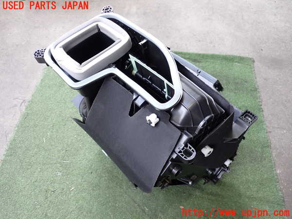 2UPJ-19326095]アウディ・Q4 スポーツバック e-tron(FZEBJ)ブロアファン(ブロアーファン) 中古_m0003.jpg