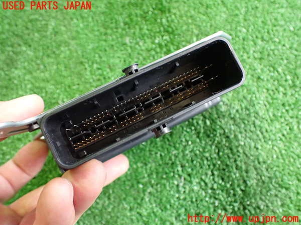 2UPJ-19326145]アウディ・Q4 スポーツバック e-tron(FZEBJ)エアバッグコンピューター 中古_m0003.jpg