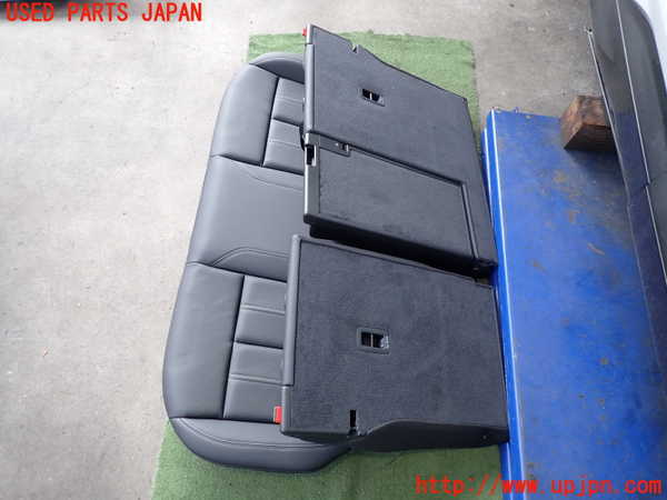 2UPJ-19327385]アウディ・Q4 スポーツバック e-tron(FZEBJ)リアシート 中古_m0004.jpg