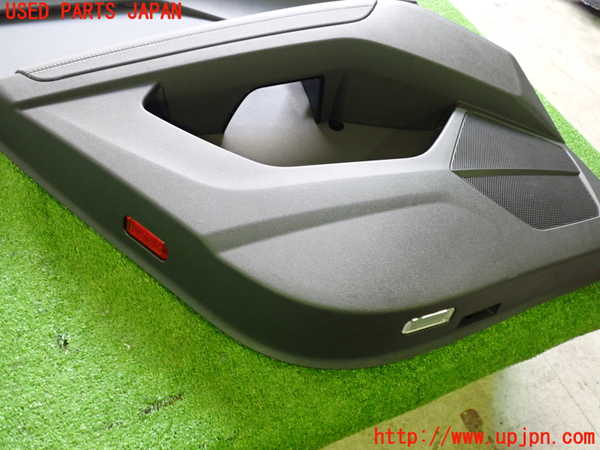2UPJ-19321324]アウディ・Q4 スポーツバック e-tron(FZEBJ)左後ドア内張り 中古_m0002.jpg