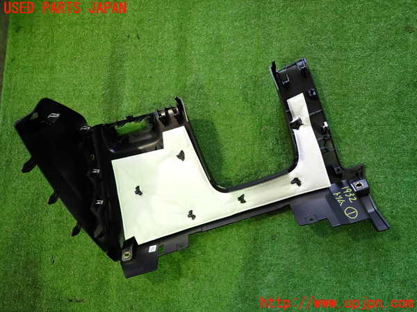2UPJ-19327691]アウディ・Q4 スポーツバック e-tron(FZEBJ)内装トリム類1 中古_m0003.jpg