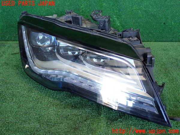 アウディA7 ヘッドライト アウディA7右ヘッドライト