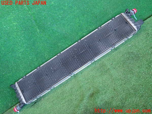 2UPJ-19332322]アウディ・A7 スポーツバック(4GCGWC)ラジエーター2 中古_m0002.jpg