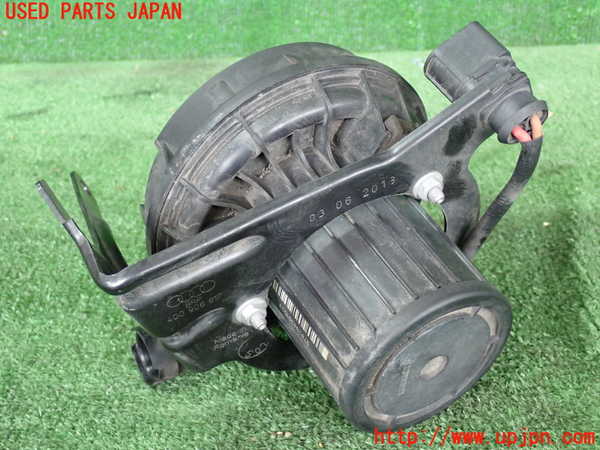 2UPJ-19332590]アウディ・A7 スポーツバック(4GCGWC)エアポンプ 中古_m0002.jpg